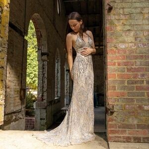 BG Haute Silver Sequined and Beaded Low Back Full Length Formal Gown Size 4